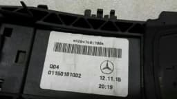 MERCEDES-BENZ Mercedes GLA X156 left door handle carrier A2047601700 door handle holder left — thumbnail 5