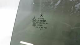 MERCEDES-BENZ Mercedes GLA X156 rear door glass A1567350310 door window rear Li dark tinted — thumbnail 5