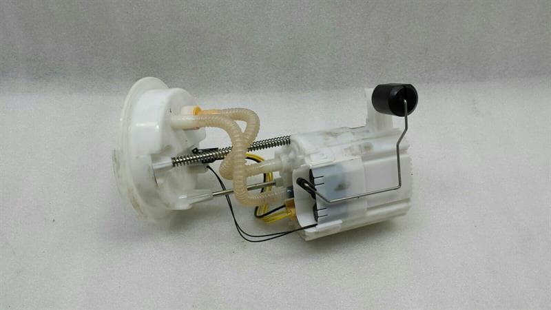 BMW BMW F21 F20 fuel pump electric 7344067 fuel pump electric B37D15A