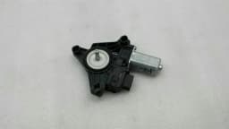MERCEDES-BENZ Mercedes GLA X156 RRH door window engine A2469063200 power window motor rear RE — thumbnail 5