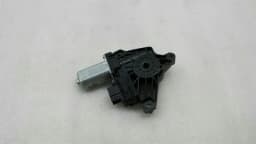 MERCEDES-BENZ Mercedes GLA X156 RRH door window engine A2469063200 power window motor rear RE — thumbnail 4