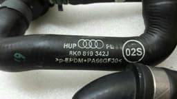 AUDI Audi A5 8T additional cooling pump 06H121601J coolant pump pump — thumbnail 10