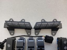 JAGUAR JAGUAR i-PACE X590 EV400 Switch J9D3-14776-CA Switch DOOT SET DOOR SET — thumbnail 2