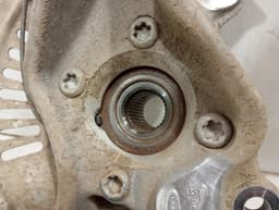 JAGUAR JAGUAR i-PACE X590 EV400 Right Front Hub M9D3-3K185-AA Wheel Bearing Housing Front Re — thumbnail 10