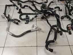 JAGUAR JAGUAR i-PACE X590 EV400 Pipe J9D3-8D300-AA Hose — thumbnail 3