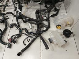 JAGUAR JAGUAR i-PACE X590 EV400 Pipe J9D3-8D300-AA Hose — thumbnail 4