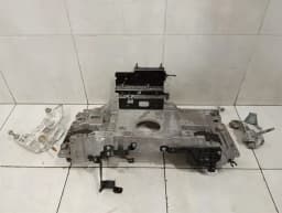 JAGUAR JAGUAR i-PACE X590 EV400 Engine Mount J9D3-002A68-A Engine Mount — thumbnail 9