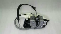 MERCEDES-BENZ Mercedes CLS W218 door lock front right A2047203635 front right door lock — thumbnail 1