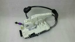 MERCEDES-BENZ Mercedes CLS W218 door lock front right A2047203635 front right door lock — thumbnail 2