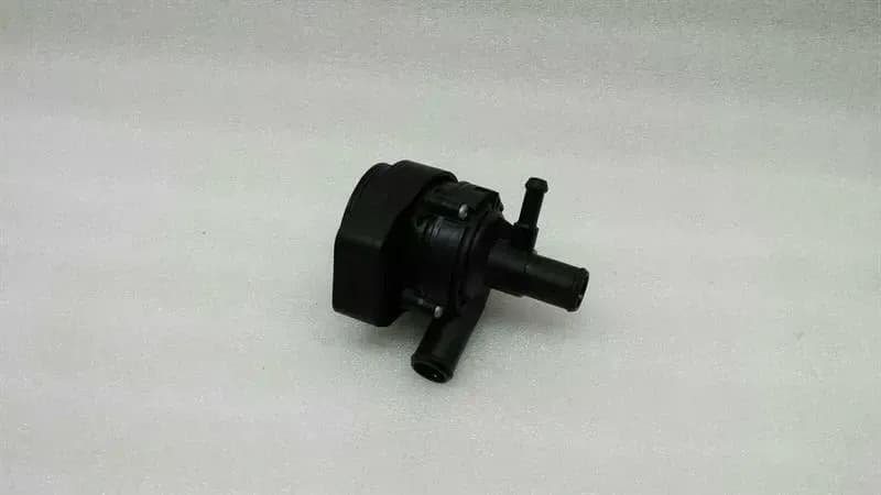 Mercedes E Class W212 coolant pump pump pump A2118350028 additional cooling pump