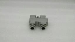 MERCEDES-BENZ Mercedes E Class W212 Oil Thermostat A0005010765 Oil Cooler Thermostat — thumbnail 2