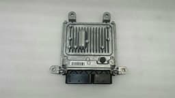MERCEDES-BENZ Mercedes E Class W212 OM651 Engine ECU A6519000503 Engine Control Unit — thumbnail 2