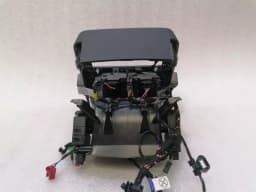 PORSCHE Porsche Taycan 9J rear air vent 9J1819202B ventilation nozzle rear — thumbnail 5