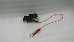MERCEDES-BENZ Mercedes E Class W212 Fuel Cap Actuator A2048200072 Actuator Fuel Filler Cap — thumbnail 2