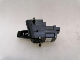PORSCHE Porsche Taycan 9J Switch 9JA713033E Gear Tick Switch Gear Selector Switch — thumbnail 4