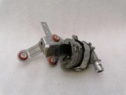 PORSCHE Porsche Taycan 9J additional cooling pump 9J1965567F coolant pump pump — thumbnail 4
