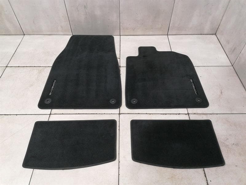 PORSCHE Porsche Taycan 9J floor mats RHD TAYCAN floor mats right hand drive