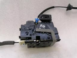 PORSCHE Porsche Taycan 9J Door Lock 4N2837016 Door Lock FRONT RIGHT RHD — thumbnail 5