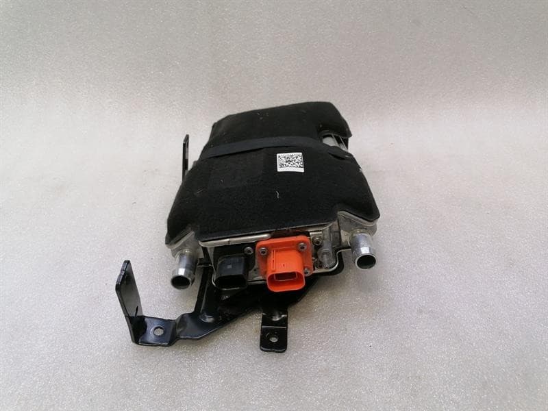 PORSCHE PORSCHE TAYCAN 9J Heat Exchanger 9J1963507E HEATING MODULE CONTROL UNIT
