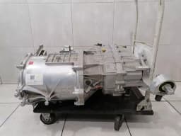 PORSCHE PORSCHE TAYCAN GTS TURBO REAR DRIVE UNIT 9J Engine EBE REAR ENGINE 0ME300043B — thumbnail 3