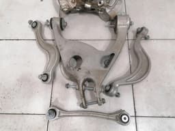 PORSCHE Porsche Taycan 9J Left Rear Hub 971505435J Wheel Bearing Housing Rear Left — thumbnail 4