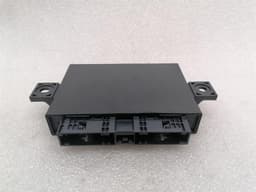 PORSCHE Porsche Taycan 9J electronic module 9J1907522 control unit electric driven — thumbnail 3