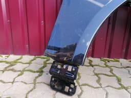 PORSCHE Porsche Taycan 9J Right Wing 9J1821102AY Front Right Fender WITH POWER DOOR — thumbnail 2