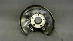 AUDI Audi A4 8W left rear hub 8W0505431S wheel bearing housing knuckle rear left — thumbnail 1