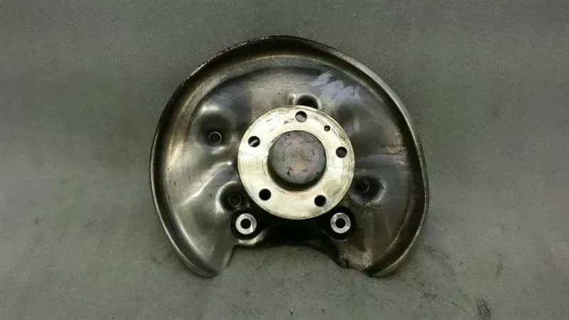 AUDI Audi A4 8W left rear hub 8W0505431S wheel bearing housing knuckle rear left