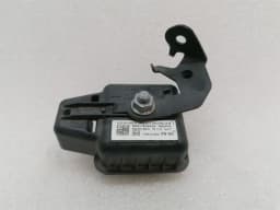 PORSCHE Porsche Taycan 9J alarm ECU 5Q0951605A siren alarm horn alarm system — thumbnail 2