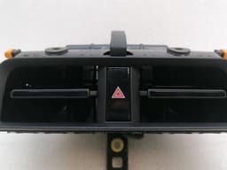 PORSCHE Porsche Taycan 9J air vent 9J1819111B ventilation nozzle ventilation grille — thumbnail 9