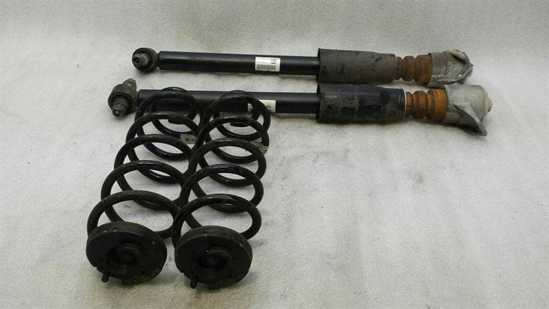 AUDI Audi A4 8W shock absorber rear 8W0513028J shock absorber rear set kit