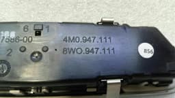AUDI Audi A4 8W rear dome light 8W0947111 interior light interior light rear — thumbnail 10