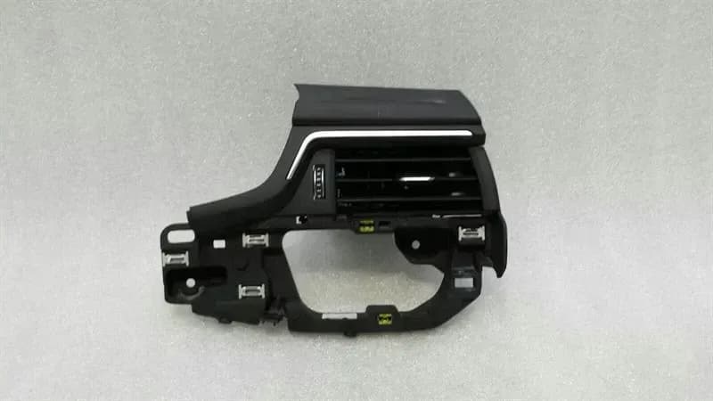 AUDI Audi A4 8W RHD Right Air Vent 8W2820902B Right Handlebar