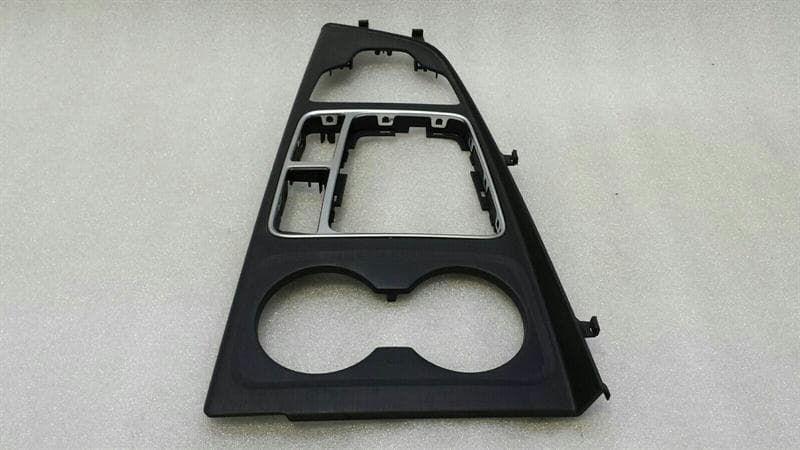AUDI Audi A4 8W RHD Console Trim 8W2864241 Right Handlebar