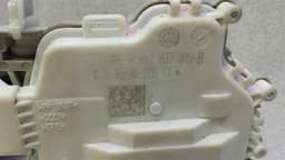 AUDI Audi A4 8W RHD front left door lock 8X2837015B right handlebar door handle — thumbnail 5