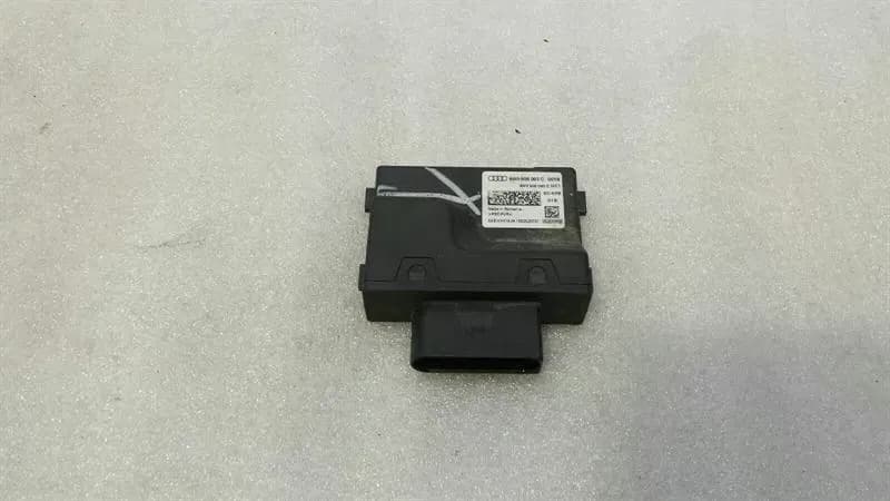 AUDI Audi A4 8W fuel pump module 8W0906093C control unit fuel pump