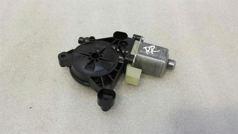 AUDI Audi A4 8W RRH door window motor 8W0959812 window regulator motor rear right