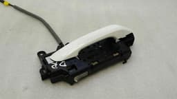 AUDI Audi A4 8W rear right door handle 8W02837812A door handle rear right — thumbnail 7