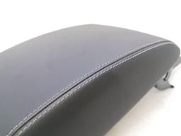 JAGUAR JAGUAR i-PACE X590 EV400 Armrest J9C3-045C74-BE Center Armrest Armrest — thumbnail 4