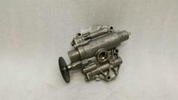 AUDI Audi A4 8W 1.4 TSI oil pump 04E115109E oil pump oil auxiliary pump CZE — thumbnail 4