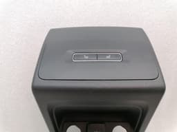 JAGUAR Jaguar i-PACE X590 EV400 rear seat heating J9D3-04569-A rear seat heater — thumbnail 9