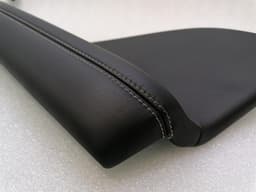 JAGUAR JAGUAR i-PACE X590 EV400 FRH Door Armrest J9D3-24140-AA Armrest Right Door — thumbnail 6