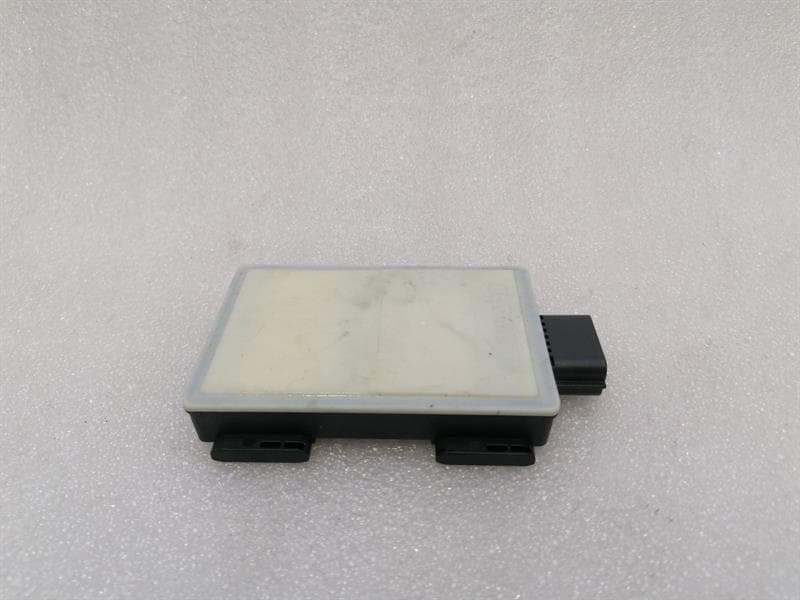 JAGUAR i-PACE X590 EV400 Radar Sensor M8E2-14F152-AF Radar Sensor