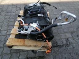 JAGUAR JAGUAR i-PACE X590 EV400 ENGINE J9D3-75762-AJ ENGINE FRONT 171.46 I=9.04 — thumbnail 5