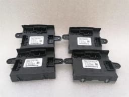 JAGUAR JAGUAR i-PACE X590 EV400 Door Control Module L8B2-14D617-AG Door Control Unit Set — thumbnail 1