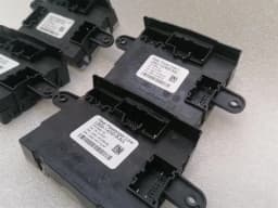 JAGUAR JAGUAR i-PACE X590 EV400 Door Control Module L8B2-14D617-AG Door Control Unit Set — thumbnail 7