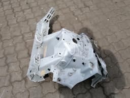 JAGUAR JAGUAR i-PACE X590 EV400 Right Front Chassis Leg C2D54192 Right Front Wheelhouse — thumbnail 4
