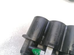 JAGUAR JAGUAR i-PACE X590 EV400 air suspension valve CPLA-5B710-AD valve block — thumbnail 5