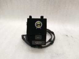 MERCEDES-BENZ Mercedes SL R231 USB Adapter A2318202915 Control Unit — thumbnail 6